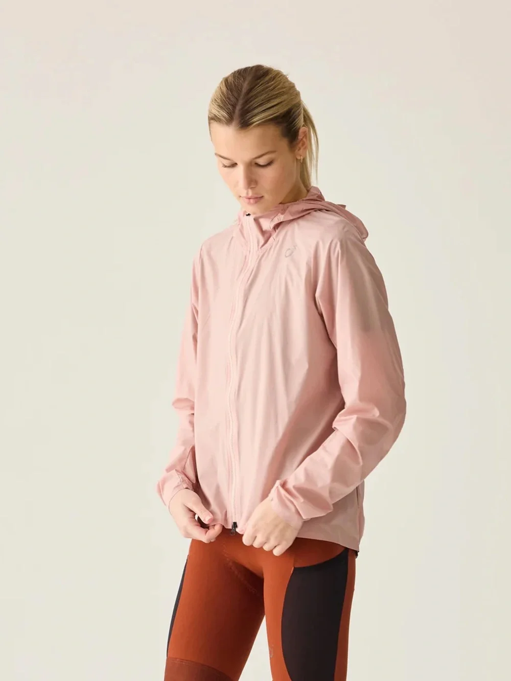 NWT Velocio Women’s UltraPack Jacket - Dusty Rose - Picture 6 of 10